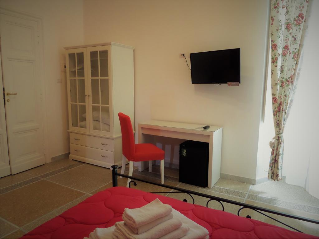 325 Rooms Ai Fori Roma Exterior foto