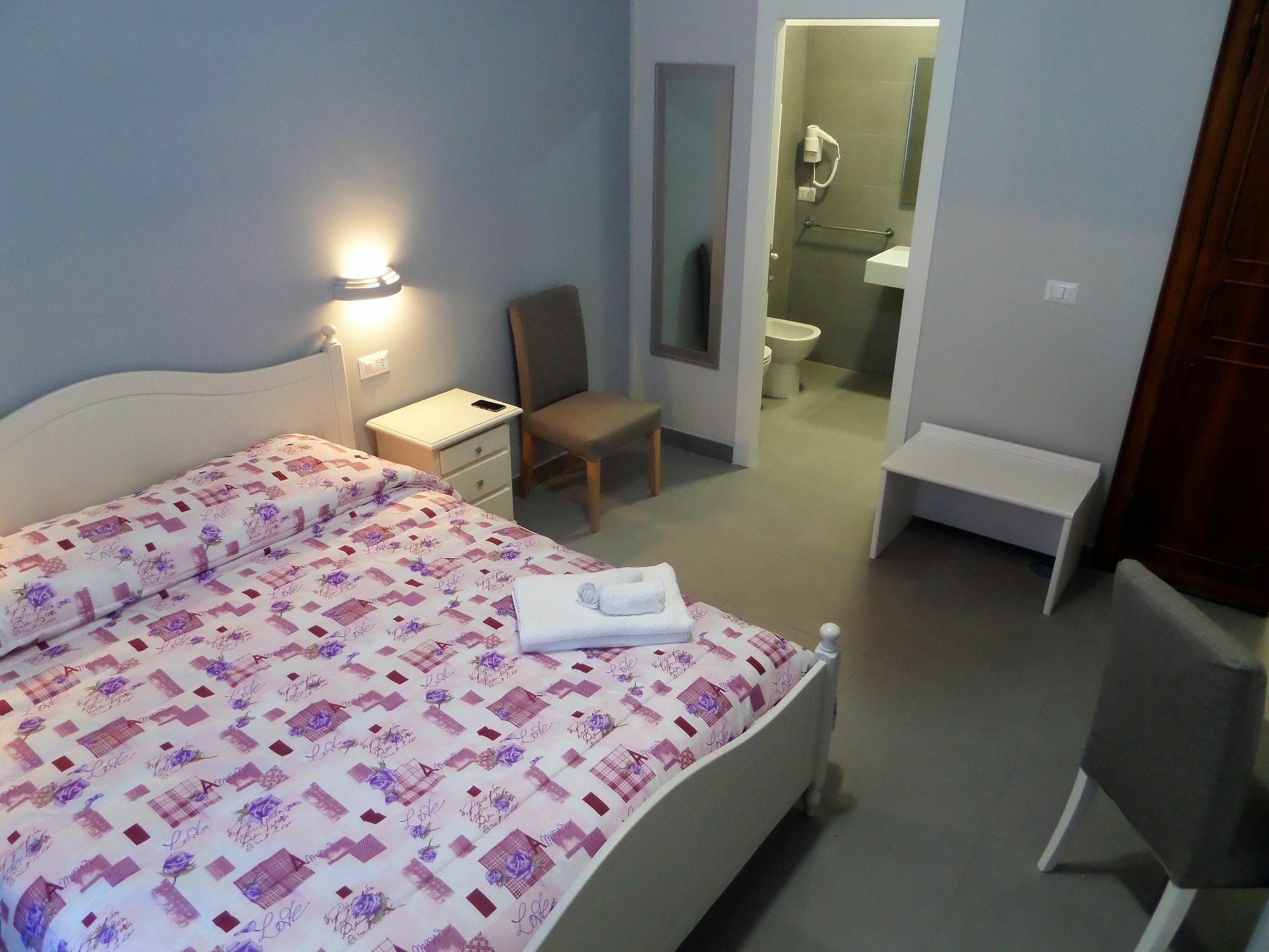 325 Rooms Ai Fori Roma Exterior foto
